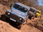 Land Rover Defender 110 Double Cab Pickup 1990 года (ZA)